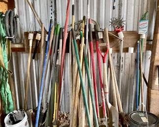 SHOVELS, RAKES, BROOMS, POST HOLE DIGGERS