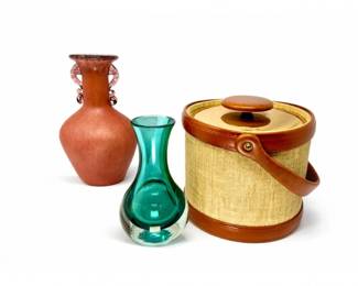 61 VintageMidCenturyIceBucketArtGlassVaseTrio