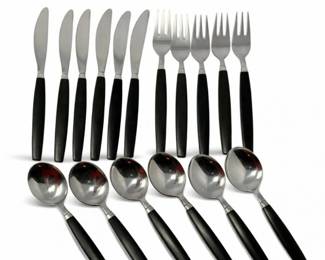 57 VintageMidCenturyScandinavianRostfrittStalFlatwareSet