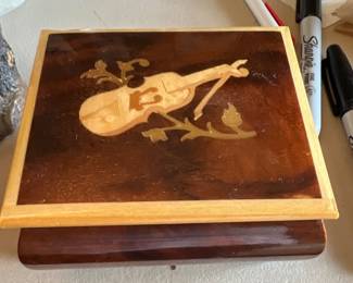 Made in Italy laquer box