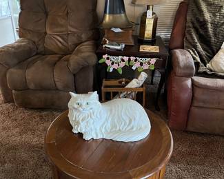 Recliners, Octagonal End Table, Cat