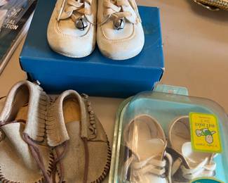 children vintage shoes