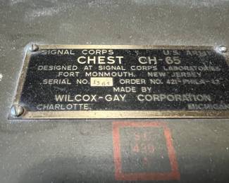 description of trunk in previous photo