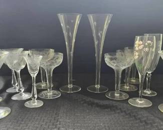 NO127Assorted stemwear