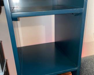 Single Bookcase W/ Cube Bin