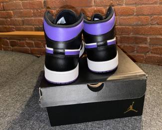 Nike Air Jordan 1 Mid 554724 095 Black/Dark Iris-White (Size 12) W/ Box