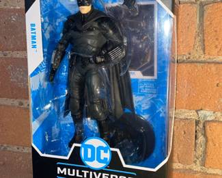 SEALED DC Multiverse The Batman "Batman" Action Figure