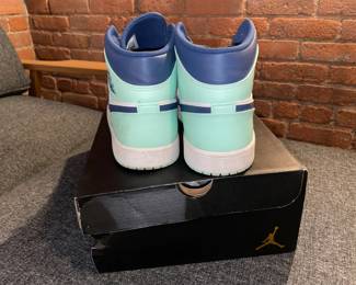 Nike Air Jordan 1 Mid 554724 413 Mystic Navy/Mint Foam-White (Size 12) W/ Box