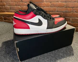 Nike Air Jordan 1 Low 553558 612 Gym Red/White-Black (Size 12) W/ Box