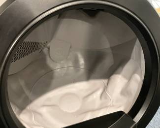 VERY CLEAN Whisker Litter Robot 4 Automatic Self Cleaning Litter Box