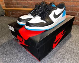 Nike Air Jordan 1 Retro Low OG CZ0790 104 White/Dk Powder Blue-Black (Size 12) W/ Box