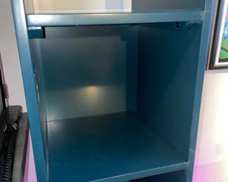 Single Bookcase W/ Cube Bin