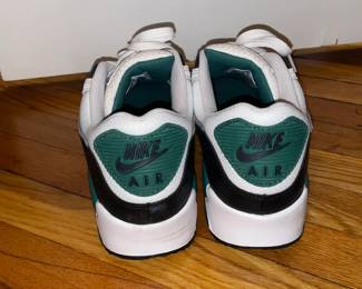 Nike Air Max 90 DM0029-116 Summit White/Evergreen Aura/Vast Grey/Smoke Grey (Most Likely Size 12)