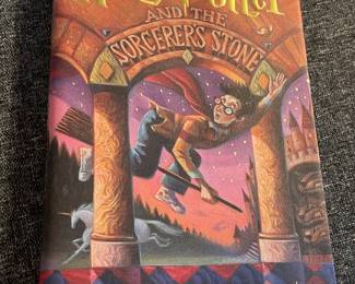 Harry Potter And The Sorcerer's Stone (First American Edition, October 1998)