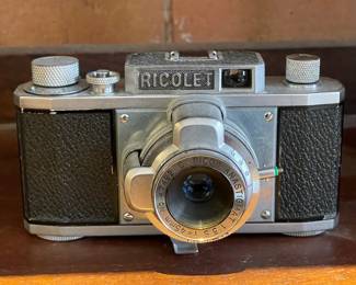 Vintage Richolet Anastigmat Camera