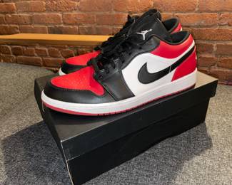 Nike Air Jordan 1 Low 553558 612 Gym Red/White-Black (Size 12) W/ Box