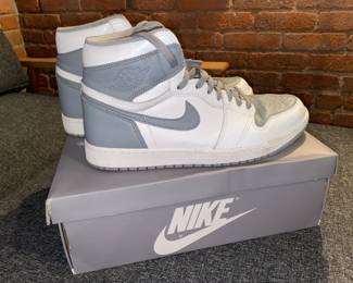 Nike Air Jordan 1 Retro High OG 555088 037 Stealth/White (Size 12) W/ Box