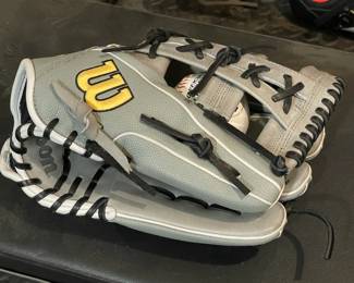Wilson Baseball Glove