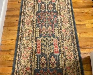 Safavieh Mahal Navy Neutral 2’ 2” x 16’ 