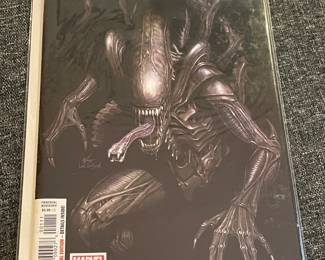 Comic Book & Graphic Novel Collection - Alien #1