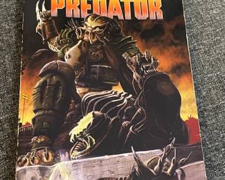 Comic Book & Graphic Novel Collection - Aliens Versus Predator