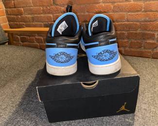 Nike Air Jordan 1 Low 553558 403 University Blue/Black-White (Size 12) W/ Box