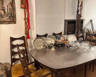 Dining Room Table With 6 MCM Ladder Back Chairs