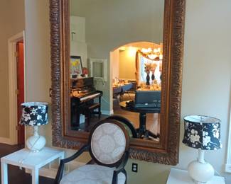 Yes, the mirror is really the size of a queen bed.