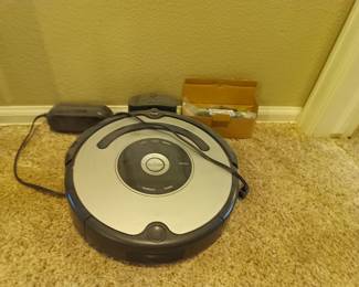 Disc shaped sucking robot .