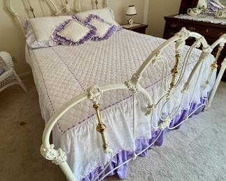 PRE-SALE ITEM #11 - White Iron Full Bed w/Serta Mattress & Boxsprings $150 (bedding not included)