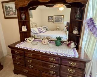 PRE-SALE ITEM #12 - Dresser w/Mirror $80