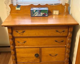 Amazing condition solid wood chest of drawers