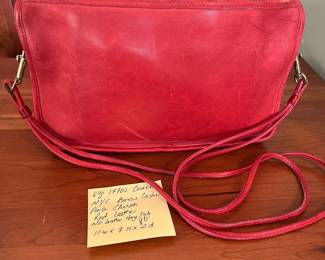 H49 - $80. Vintage 1970s Coach NYC Bonnie Cashin Clutch Purse. Read Leather. 