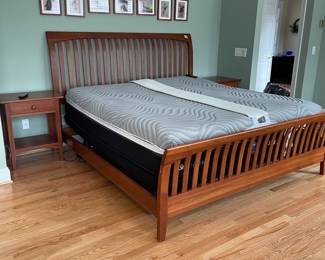 H30 - $1000. Ethan Allen "American Impressions" King Bed Frame with 2 Twin XL Adjustable Mattress Frames & Remotes. Frame measures 80" wide x 80" long x 54" tall. Gentle wear on frame - mattresses look clean! Adjustable Frames are 2020. 