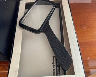 H74 - $30. 1966 Compact Oxford Dictionary Boxed set with magnifying glass. 