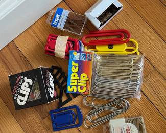 H63 - $90. Vintage Paper Clip Collection. 
