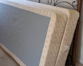 King Size Frame and Box Spring