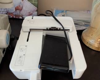 Detachable embroidery unit