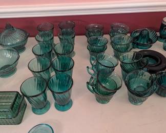 Huge collection of 1930's Jeannette Glass "swirl" pattern Teal Green Blue Depression Glass