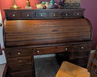 Ethan Allen roll top desk