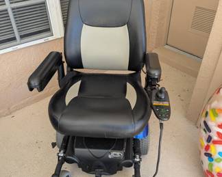Electric wheelchairs 