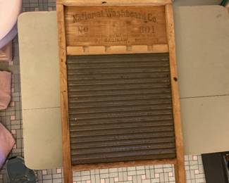 ANTIQUE WASHBOARD 