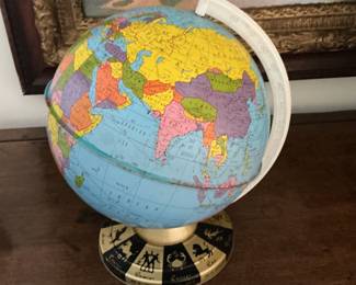 VTG GLOBE WITH ZODIAC BASE
