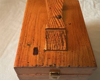 WOODEN SHOESHINE BOX