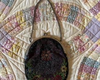 ANTIQUE BEADED PURSE 