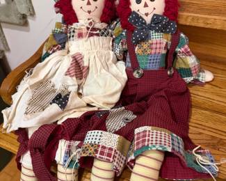 Raggedy Ann and Andy dolls 