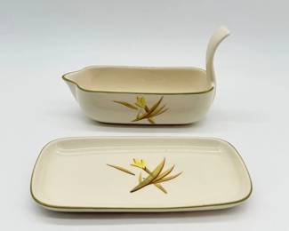 70 VintageWinfieldChinaTigerIrisPatternGravyBoatTray