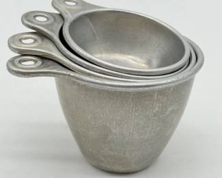 73 VintageEkcoAluminumMeasuringCups