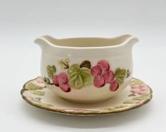 105 VintageMetloxPoppytrailPinkGrapesPotteryGravyBoat