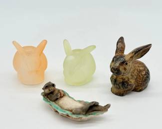 86 VintageSmallBunnyRabbitOtterFigurines